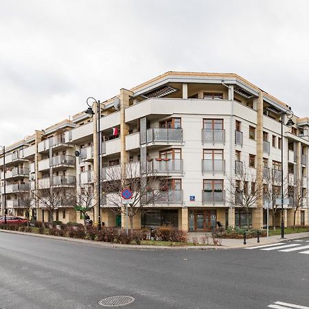 Superapart Wilanowska 7, "Pet-Friendly With Elevator & Parking" Lejlighed Warszawa Eksteriør billede