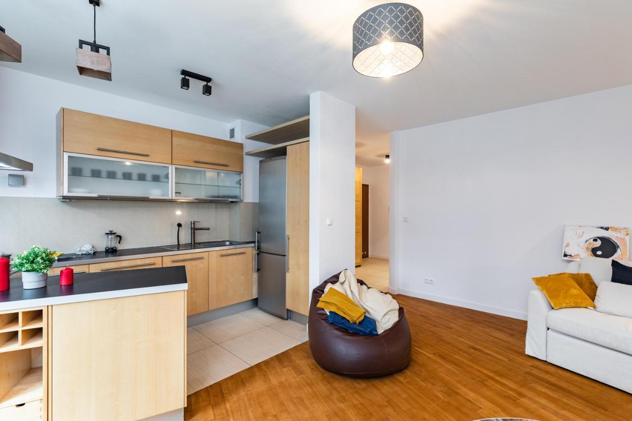 Superapart Wilanowska 7, "Pet-Friendly With Elevator & Parking" Lejlighed Warszawa Eksteriør billede